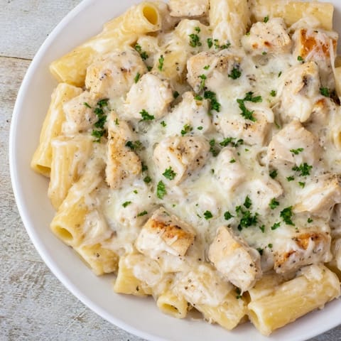 Chicken Alfredo Bake